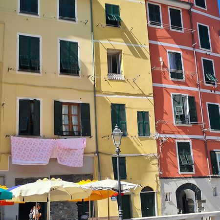 Vicolo Apartment, Pedestrian Centre, 2Bdr, 2,5 Bth, Aircondo, Private Parking, Easy To Train And Ferries, City Life La Spezia Eksteriør billede